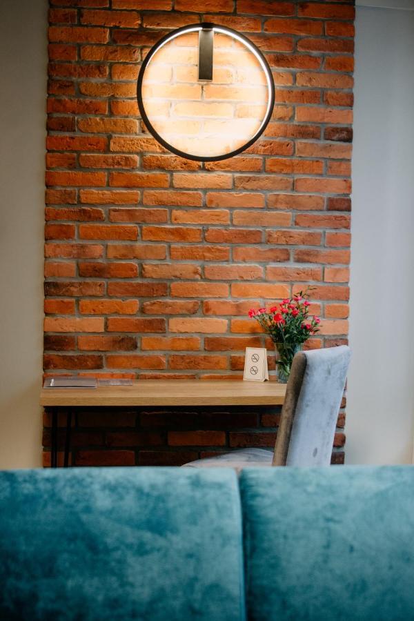 Ruben Hotel Zielona Gora Екстер'єр фото