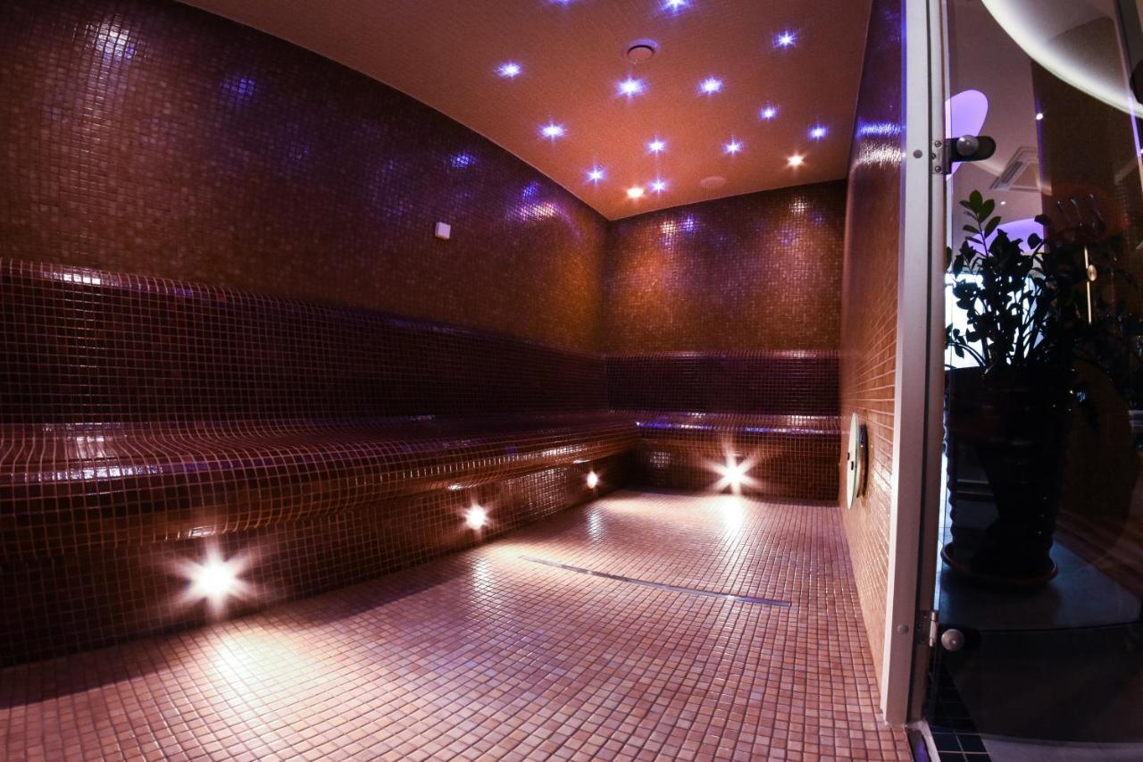 Ruben Hotel Zielona Gora Екстер'єр фото